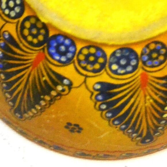 Handcrafted Wooden Mortar and Pestle Set - Brown and Yellow - Picture 5 of 8